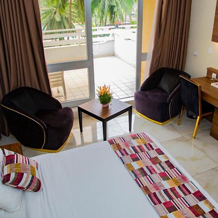 Hotel Sarakawa Lomé Zewnętrze zdjęcie