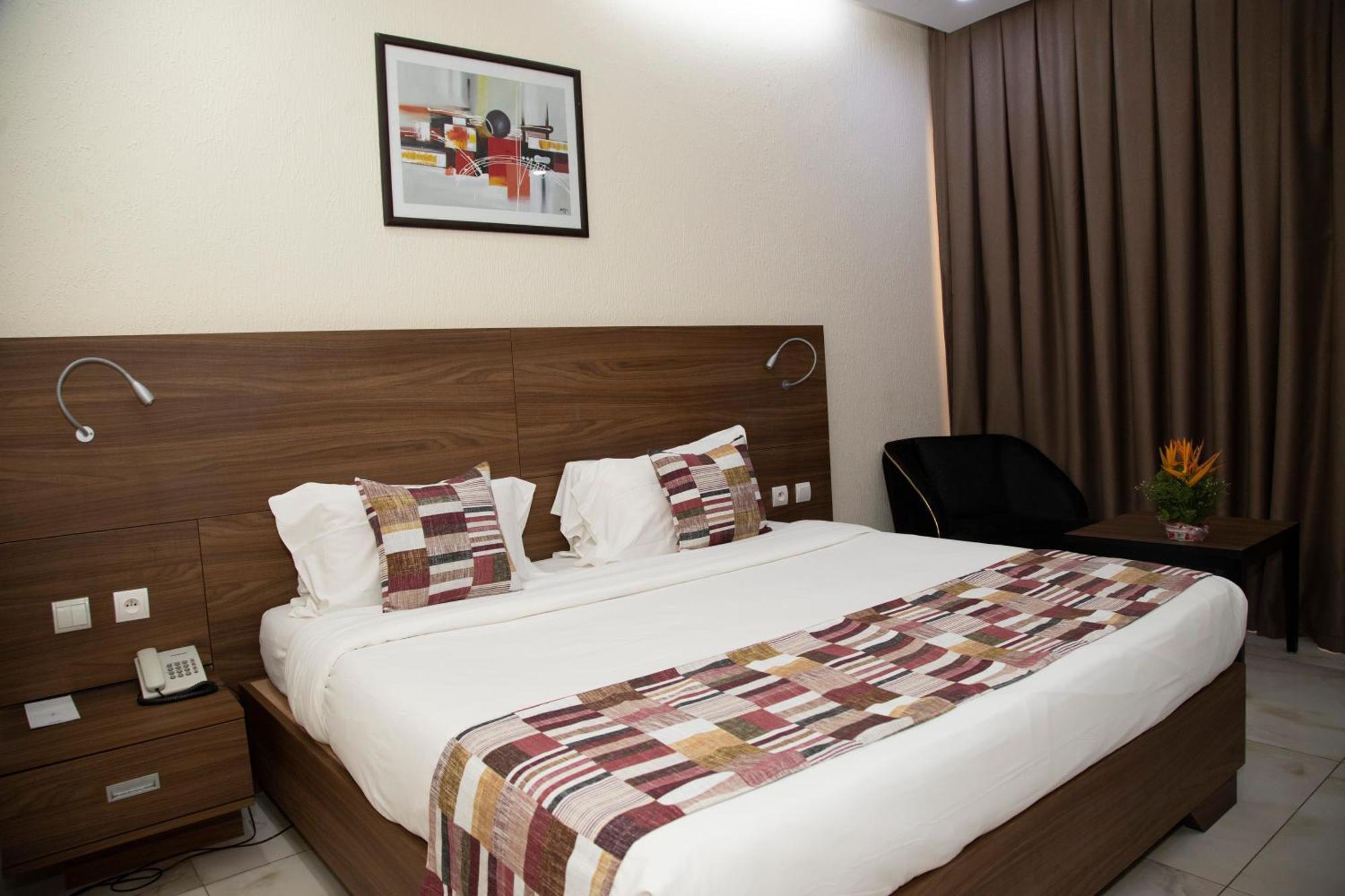 Hotel Sarakawa Lomé Zewnętrze zdjęcie