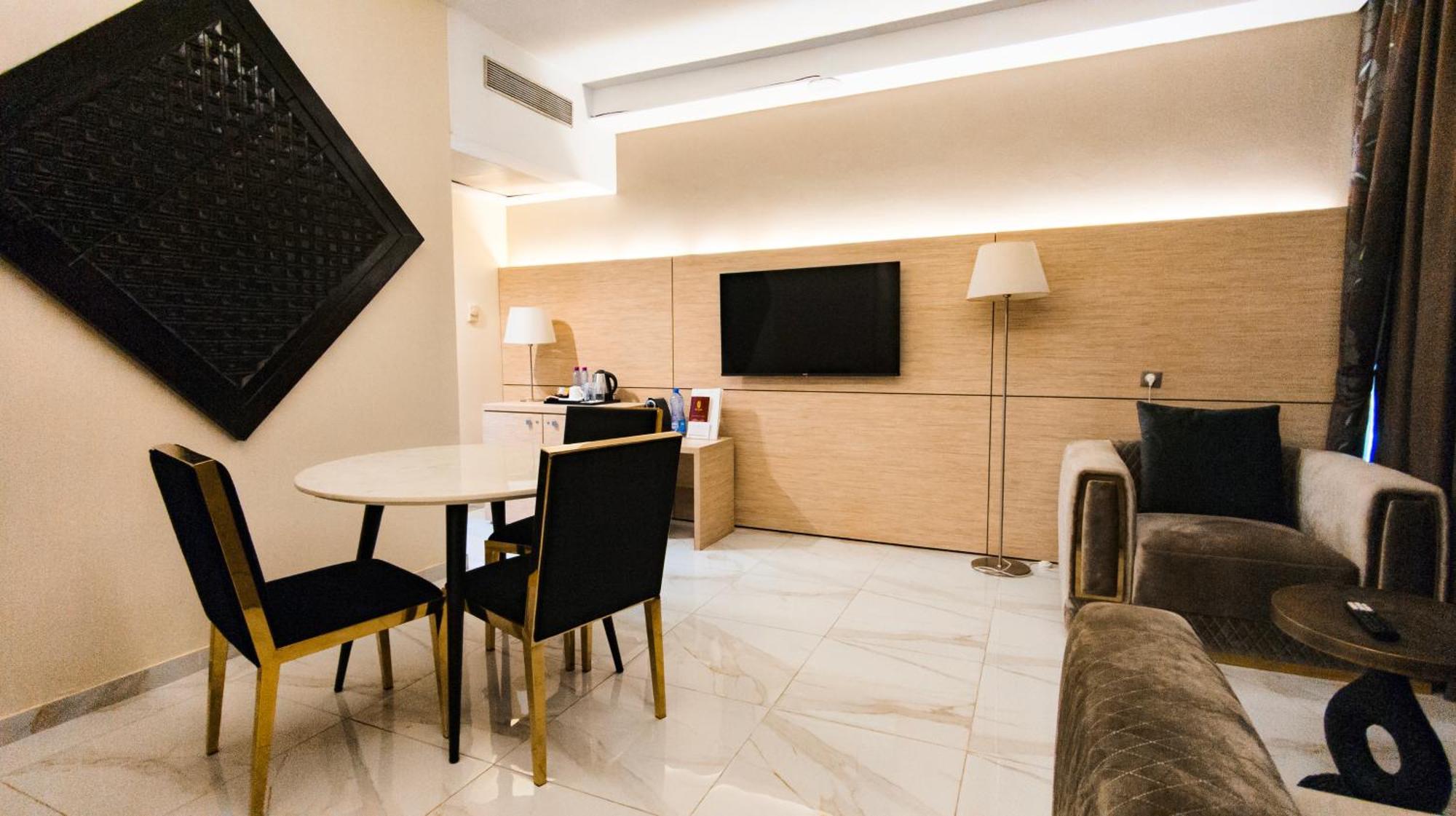 Hotel Sarakawa Lomé Zewnętrze zdjęcie