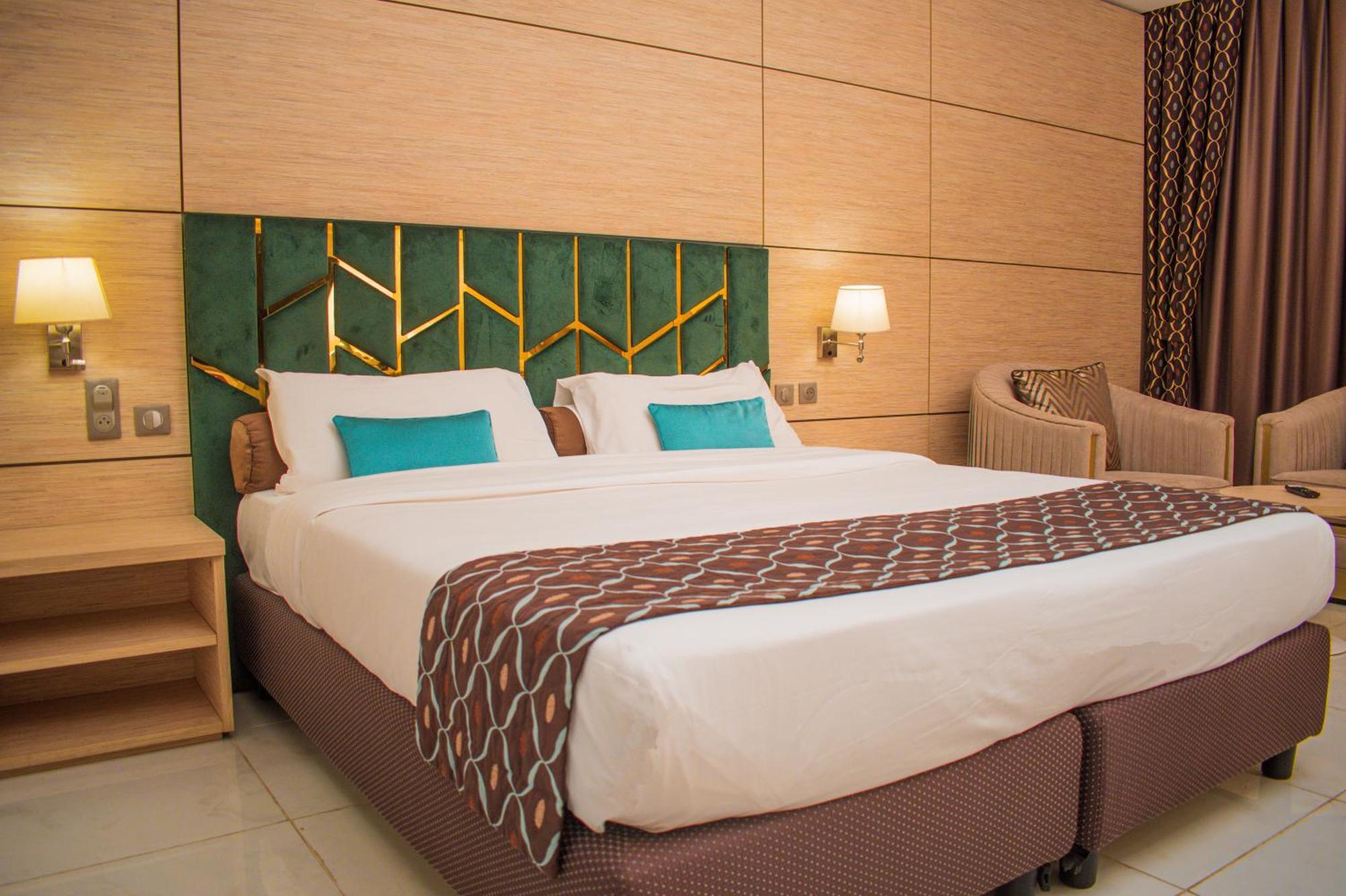 Hotel Sarakawa Lomé Zewnętrze zdjęcie