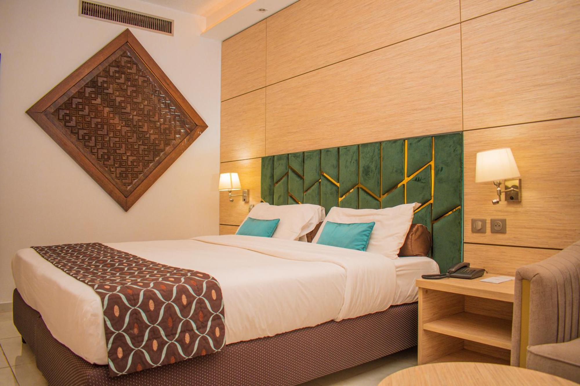 Hotel Sarakawa Lomé Zewnętrze zdjęcie