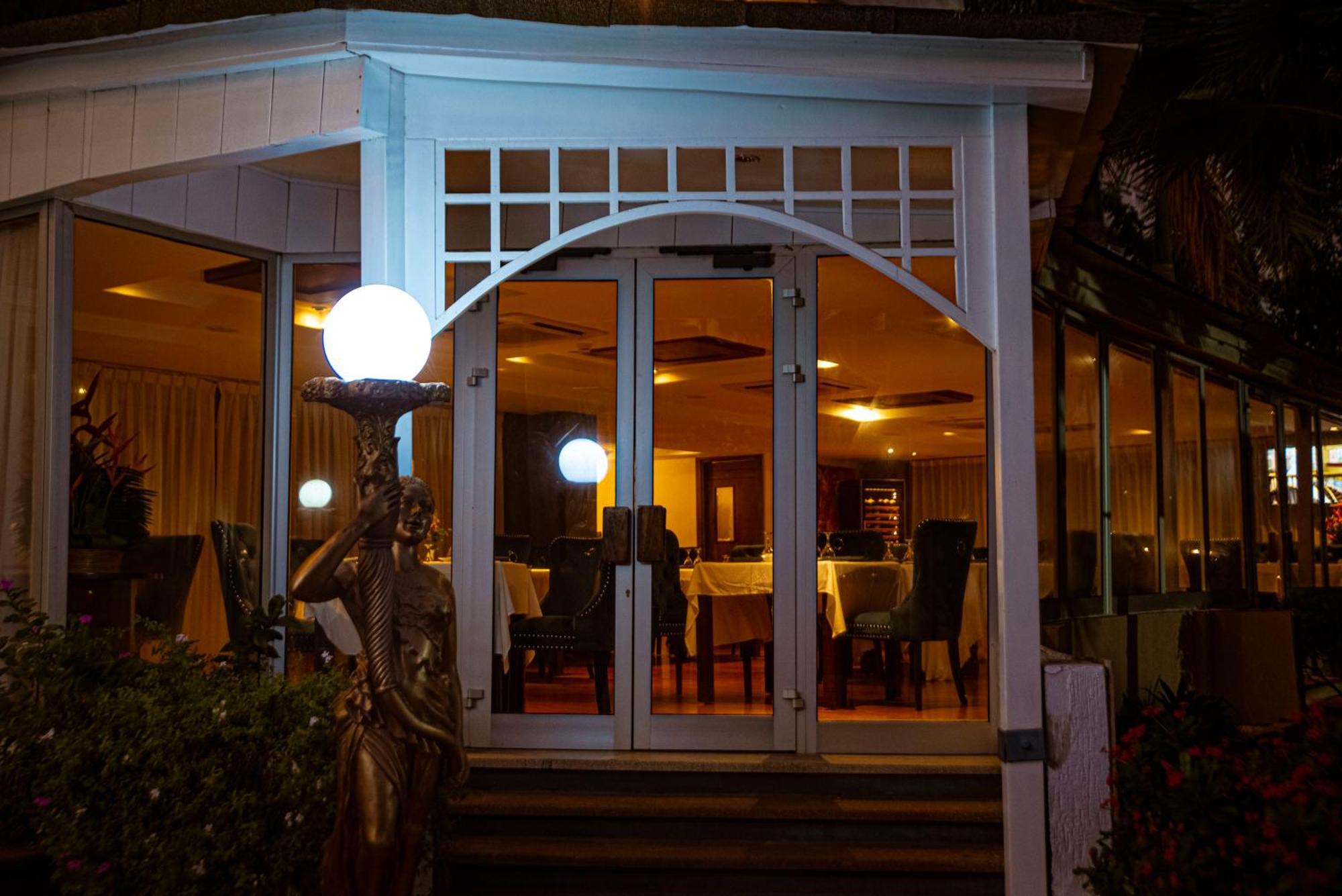 Hotel Sarakawa Lomé Zewnętrze zdjęcie