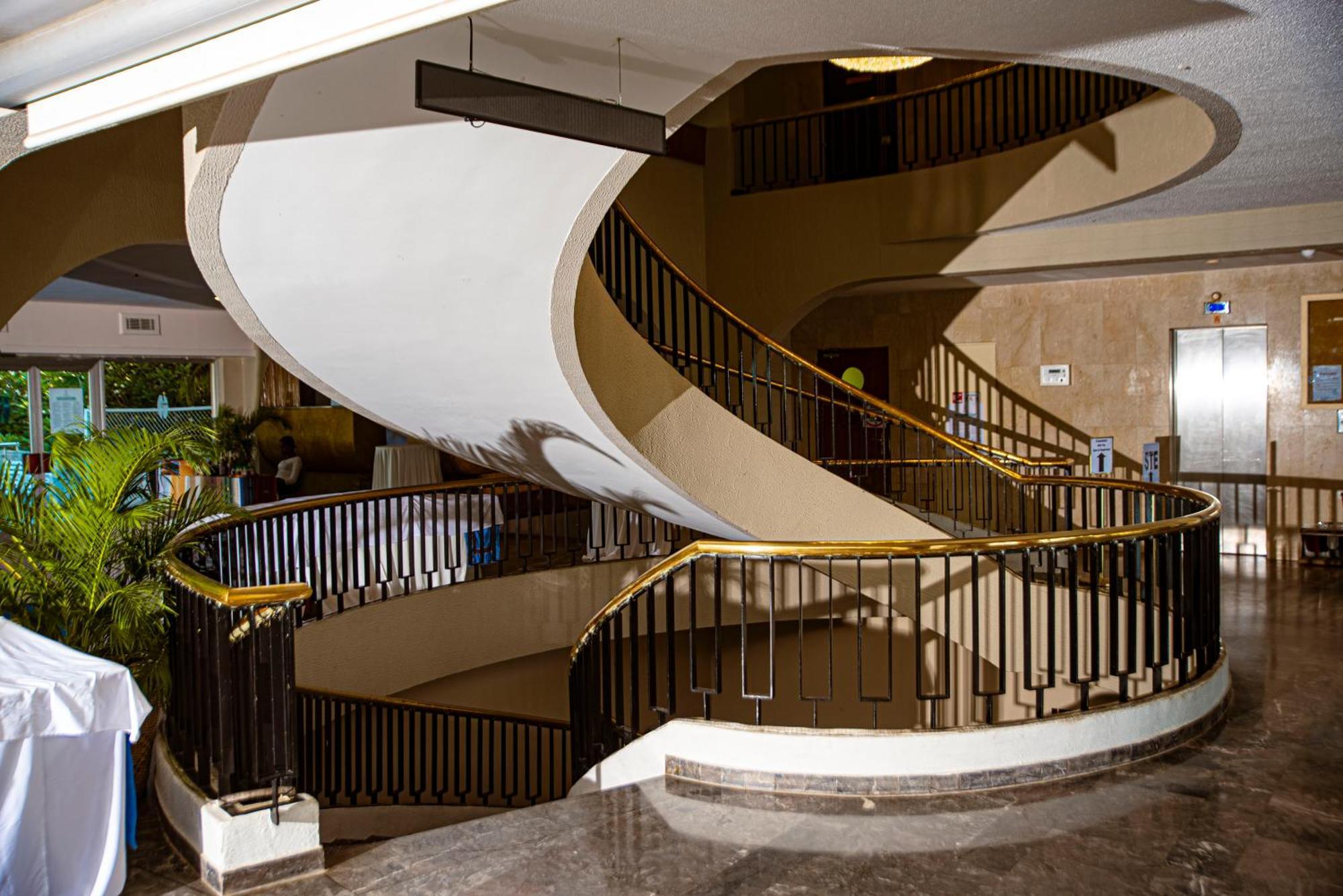 Hotel Sarakawa Lomé Zewnętrze zdjęcie